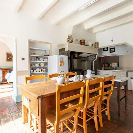 Casa de Férias Miremont, 7 Pieces, 13 Personnes - Fr-1-630-202 *
